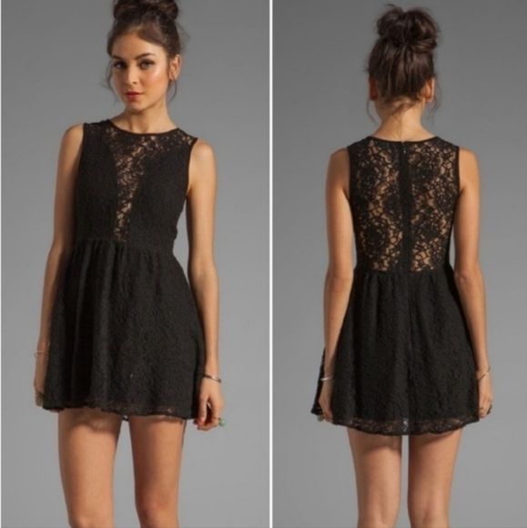 For Love And Lemons Dresses & Skirts - For Love and Lemons Lulu dress M